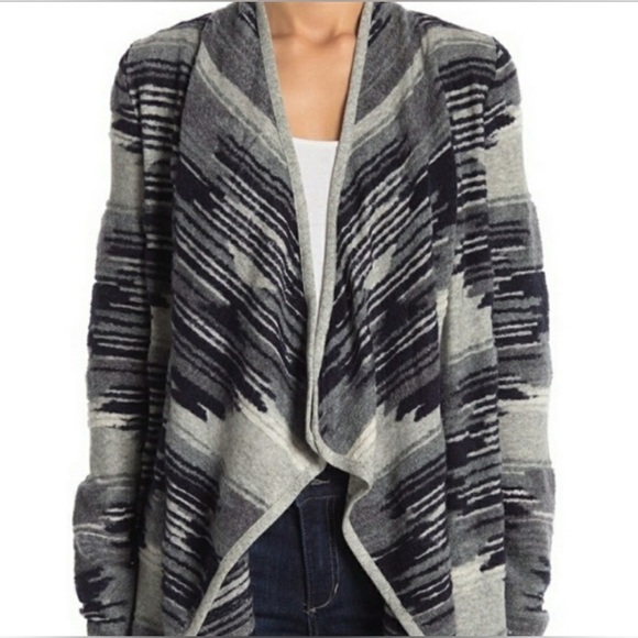 Women’s Lucky Brand Aztec Drape Front Waterfall Cardigan Sweater Gray Navy Small - Picture 3 of 7